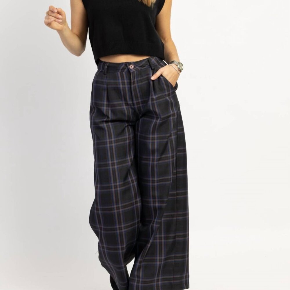Francoise Plaid Trouser Pant In Charcoal